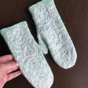 Варежки валяные «Снежная мята»