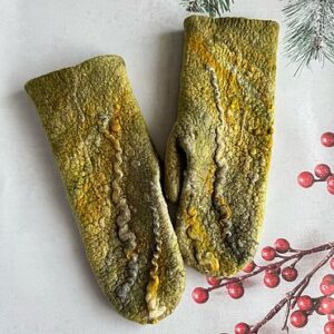 Варежки валяные «Царевна-Лягушка»